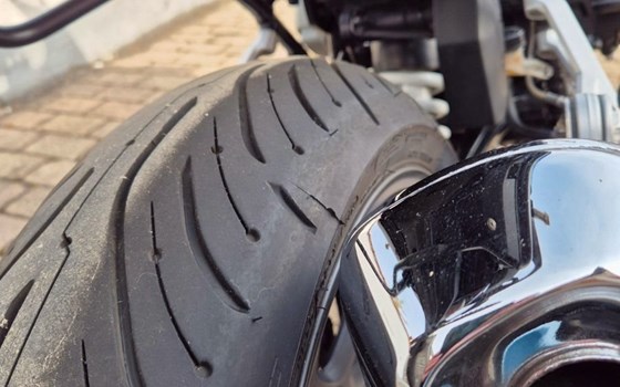 Gebrauchtmotorrad BMW R 1200 RS - Bild 6