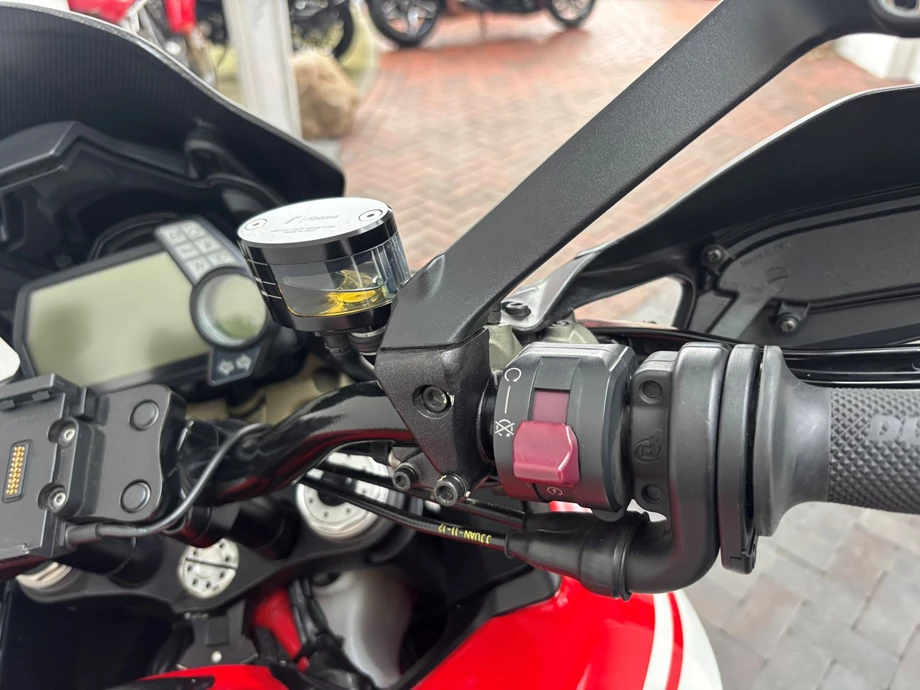 Angebot Ducati Multistrada 1200 Pikes Peak Bild 6: Angebot Ducati Multistrada 1200 Pikes Peak