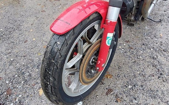 Gebrauchtmotorrad Moto Guzzi Le Mans III - Bild 9 Gebrauchtmotorrad Moto Guzzi Le Mans III - Bild 9