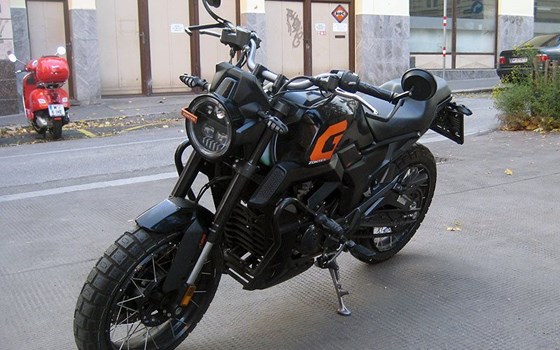 Gebrauchtmotorrad Zontes 125 GK - Bild 4 Gebrauchtmotorrad Zontes 125 GK - Bild 4