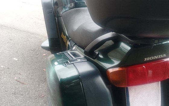 Gebrauchtmotorrad Honda ST 1100 Pan-European - Bild 13