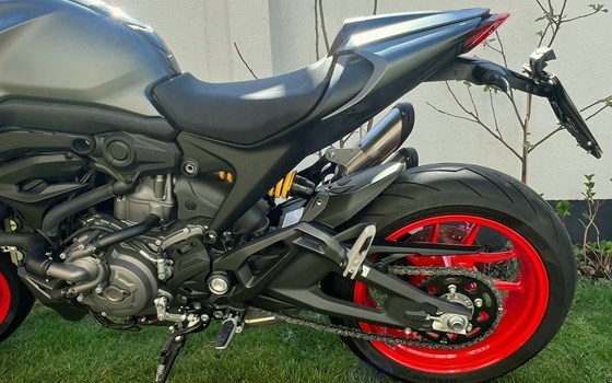 Gebrauchtmotorrad Ducati Monster + - Bild 4
