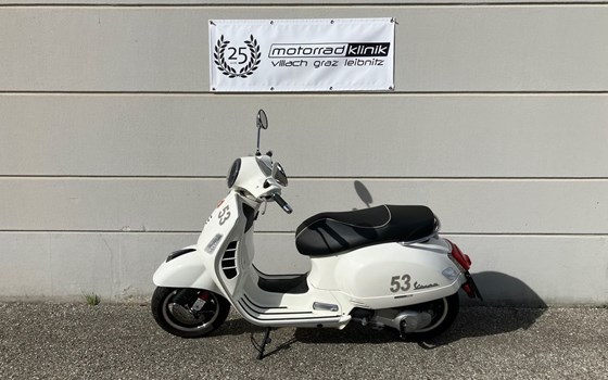 Gebrauchtmotorrad Vespa GTS 300 - Bild 2 Gebrauchtmotorrad Vespa GTS 300 - Bild 2