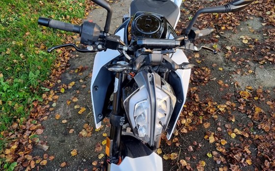 Gebrauchtmotorrad KTM 390 Duke - Bild 4 Gebrauchtmotorrad KTM 390 Duke - Bild 4
