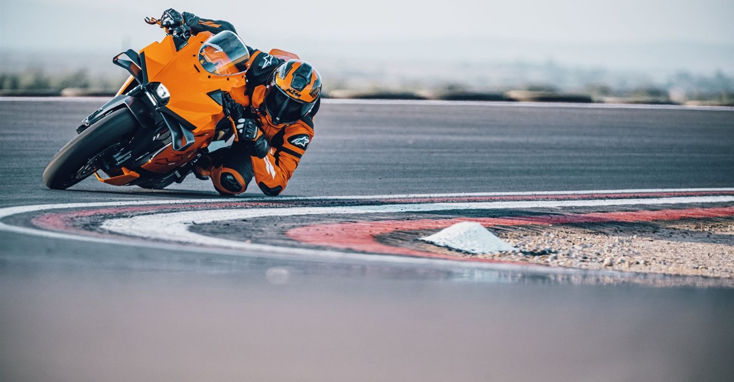 Zum Vergrößern bitte anklicken! Angebot KTM 990 RC R