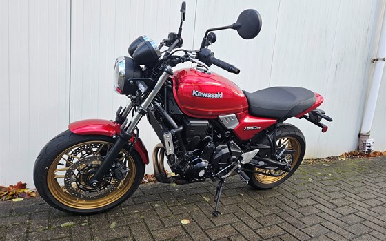 Gebrauchtmotorrad Kawasaki Z650 RS - Bild 8