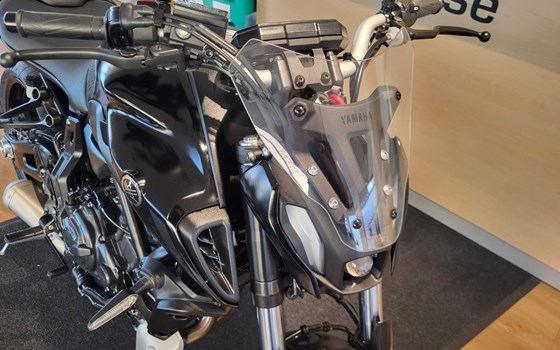 Gebrauchtmotorrad Yamaha MT-07 35kW - Bild 2 Gebrauchtmotorrad Yamaha MT-07 35kW - Bild 2