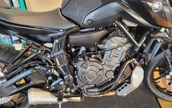 Gebrauchtmotorrad Yamaha MT-07 35kW - Bild 5 Gebrauchtmotorrad Yamaha MT-07 35kW - Bild 5