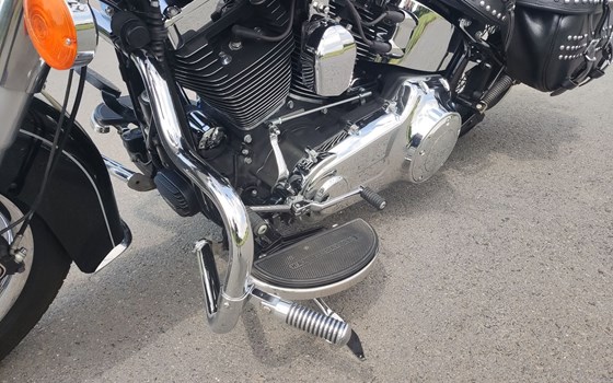 Gebrauchtmotorrad Harley-Davidson Softail Heritage Classic FLSTC - Bild 6