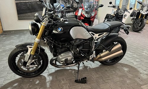 BMW R nineT