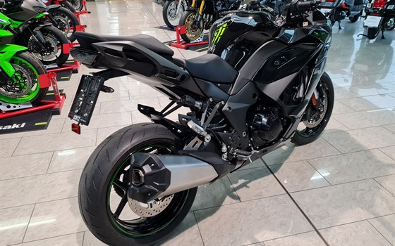 Gebrauchtmotorrad Kawasaki Ninja 1100SX - Bild 2