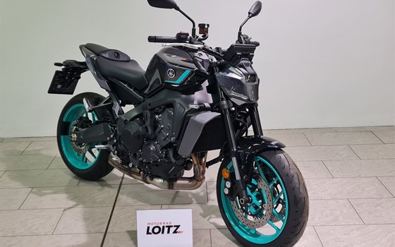 Gebrauchtmotorrad Yamaha MT-09 Y-AMT - Bild 1 Gebrauchtmotorrad Yamaha MT-09 Y-AMT - Bild 1
