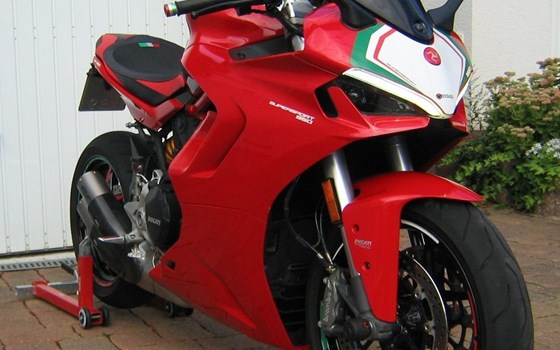 Gebrauchtmotorrad Ducati SuperSport 950 - Bild 1