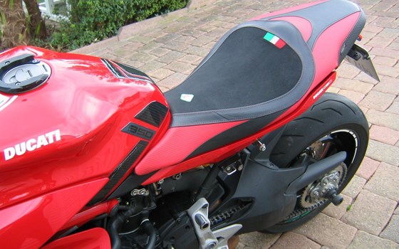 Gebrauchtmotorrad Ducati SuperSport 950 - Bild 6