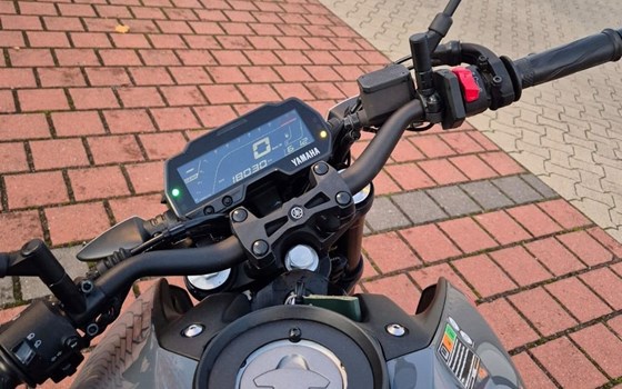 Gebrauchtmotorrad Yamaha MT-125 - Bild 2