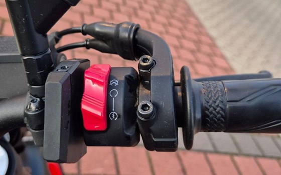 Gebrauchtmotorrad Yamaha MT-125 - Bild 6