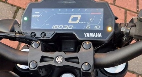 Gebrauchtmotorrad Yamaha MT-125 - Bild 7
