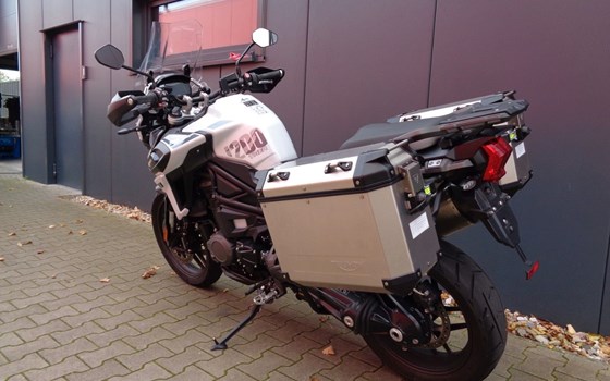 Gebrauchtmotorrad Triumph Tiger 1200 Alpine Edition - Bild 6