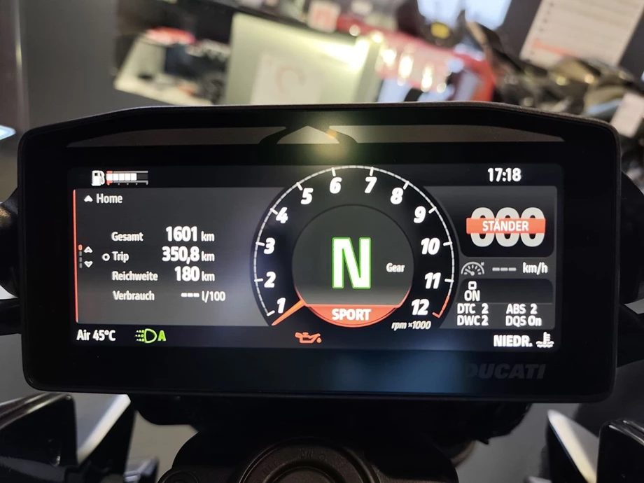 Angebot Ducati XDiavel V4 Bild 2: Angebot Ducati XDiavel V4