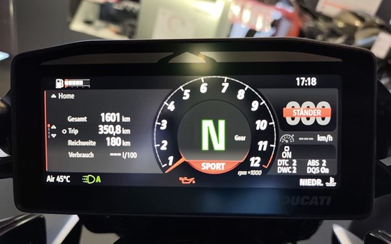 Gebrauchtmotorrad Ducati XDiavel V4 - Bild 2