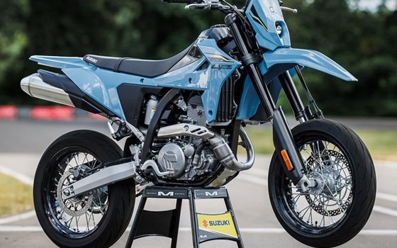 Neufahrzeug Suzuki DR-Z4SM - Bild 14