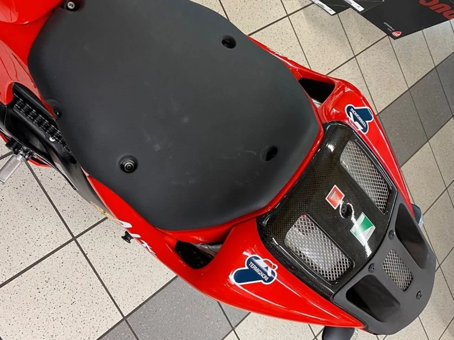 Angebot Ducati Desmosedici RR Bild 8: Angebot Ducati Desmosedici RR