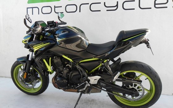 Gebrauchtmotorrad Kawasaki Z650 - Bild 3