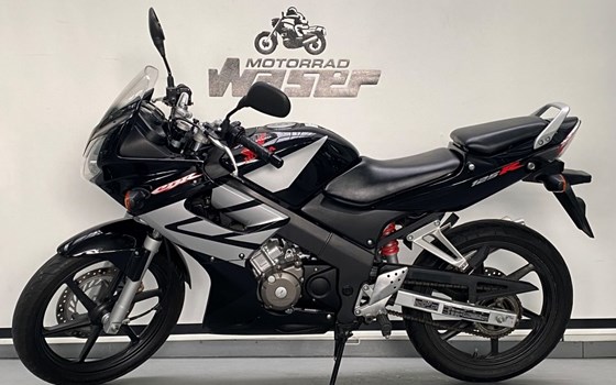 Gebrauchtmotorrad Honda CBR 125 R - Bild 5