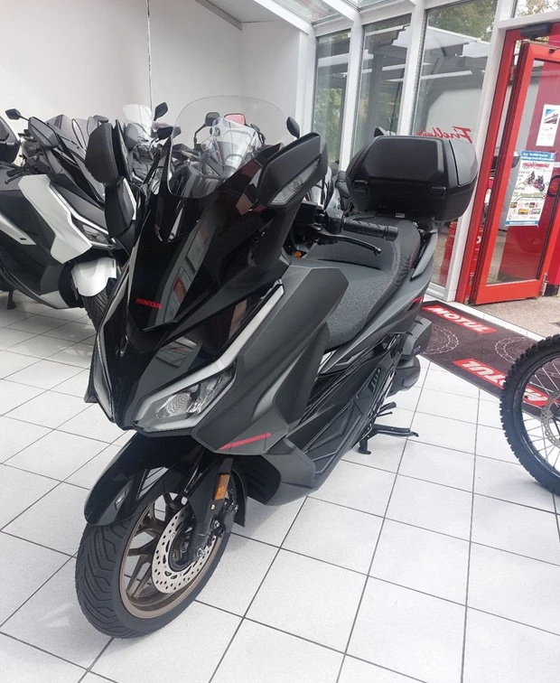 Honda Forza 125<br />Special Edition