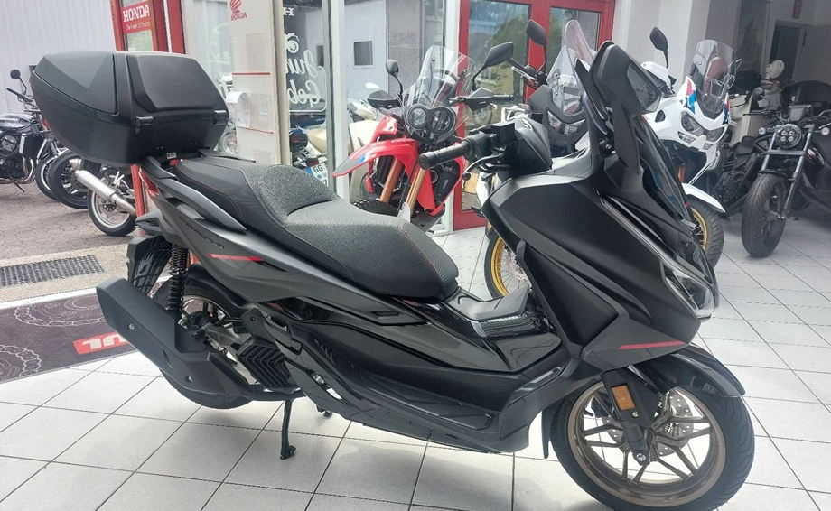 Angebot Honda Forza 125 Bild 2: Angebot Honda Forza 125