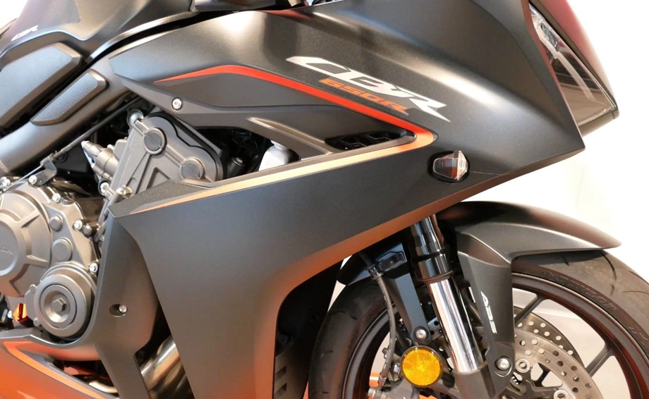 Angebot Honda CBR650R Bild 12: Angebot Honda CBR650R