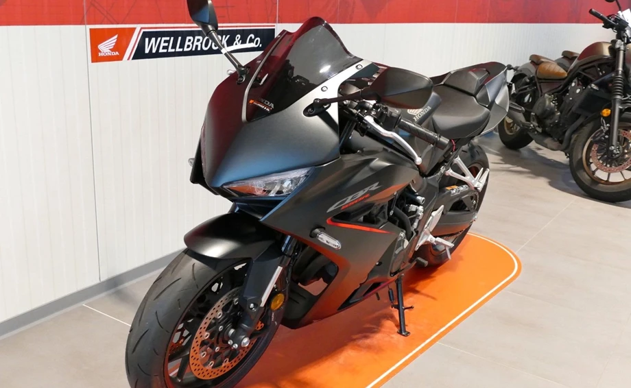 Angebot Honda CBR650R Bild 4: Angebot Honda CBR650R