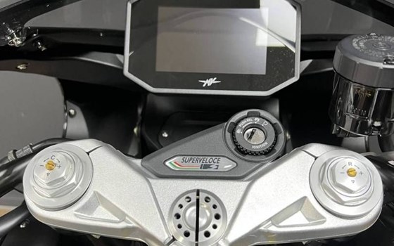 Neufahrzeug MV Agusta Superveloce 800 S - Bild 11