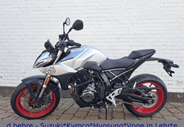 Neumotorrad Suzuki GSX-8S