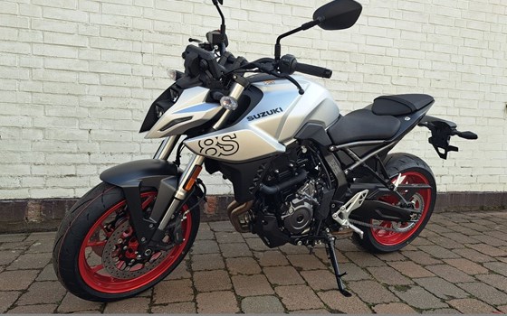 Neufahrzeug Suzuki GSX-8S - Bild 3