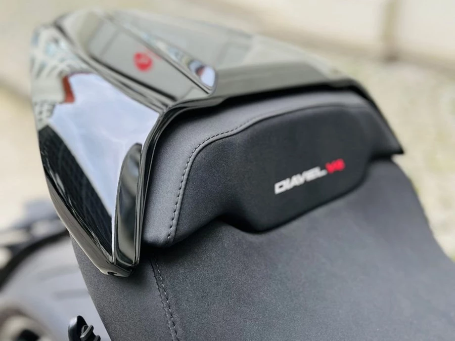 Angebot Ducati Diavel V4 Bild 5: Angebot Ducati Diavel V4