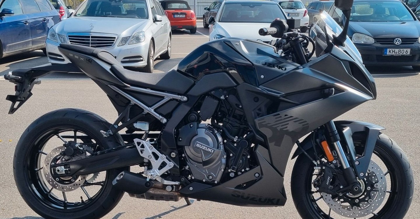 Zum Vergrößern bitte anklicken! Angebot Suzuki GSX-8R