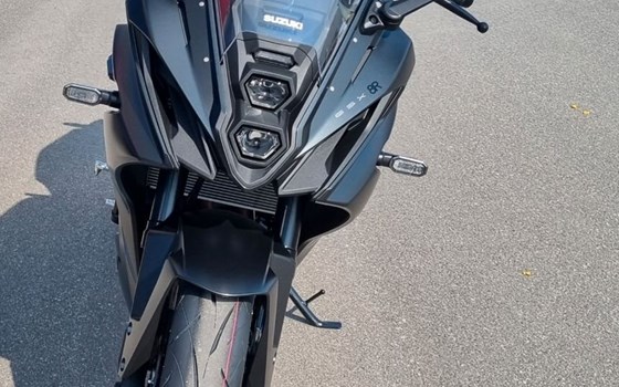 Neufahrzeug Suzuki GSX-8R - Bild 6