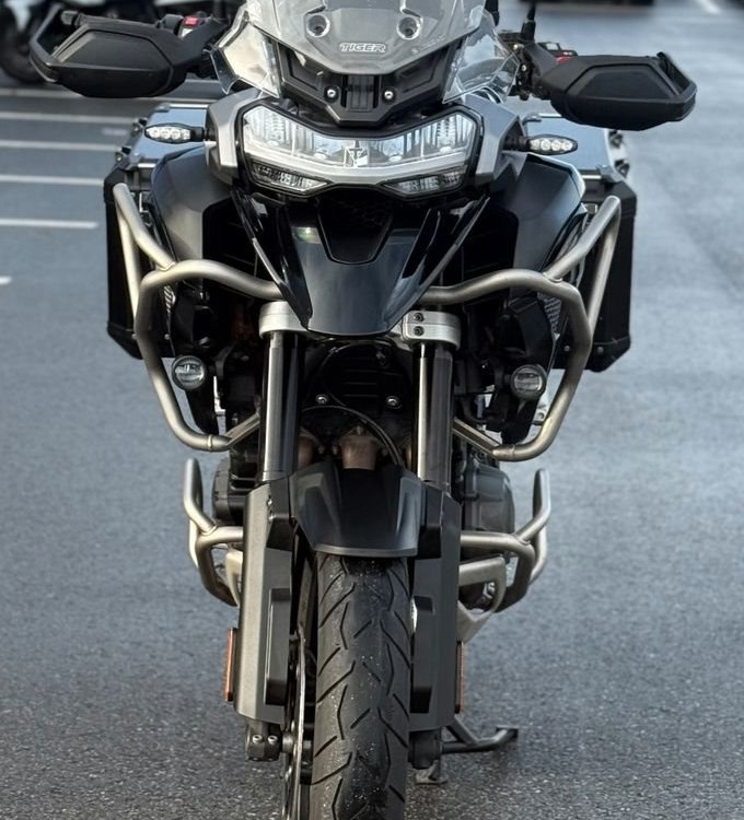 Zum Vergrößern bitte anklicken! Angebot Triumph Tiger 1200 GT PRO