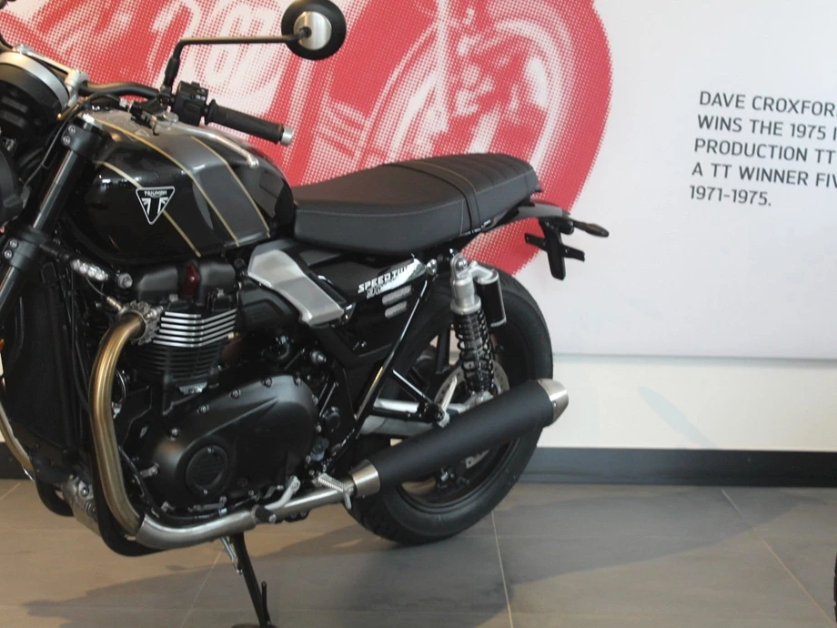 Angebot Triumph Speed Twin 900 Bild 3: Angebot Triumph Speed Twin 900