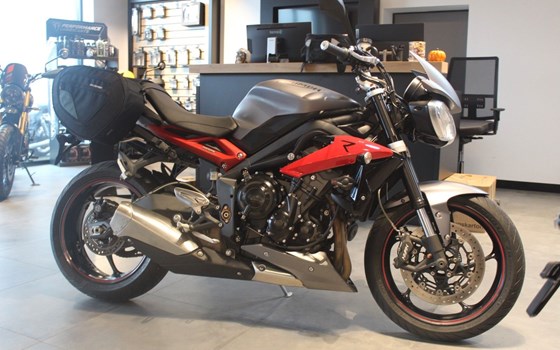 Gebrauchtmotorrad Triumph Street Triple R - Bild 1