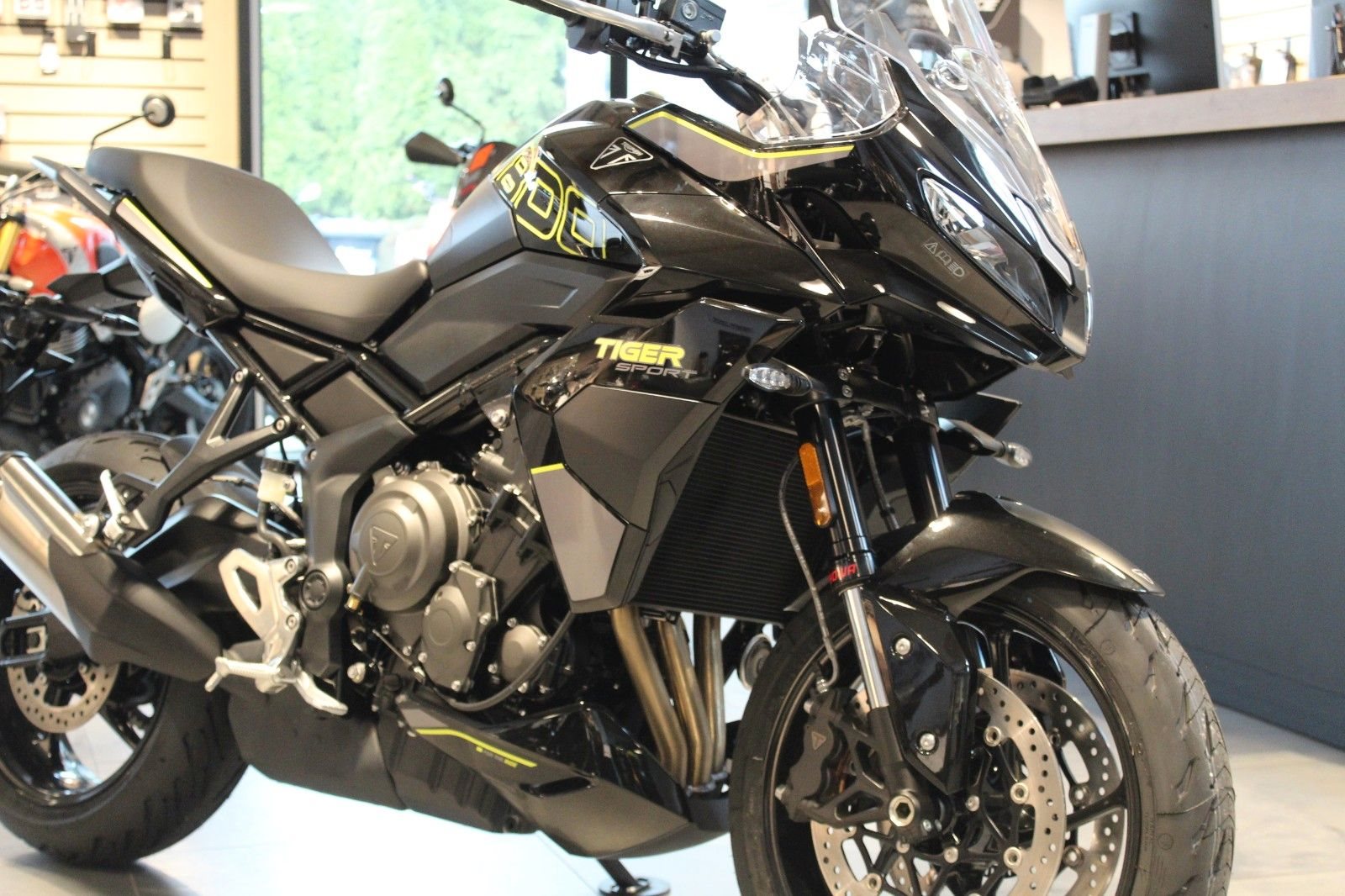 Triumph Tiger Sport 800
