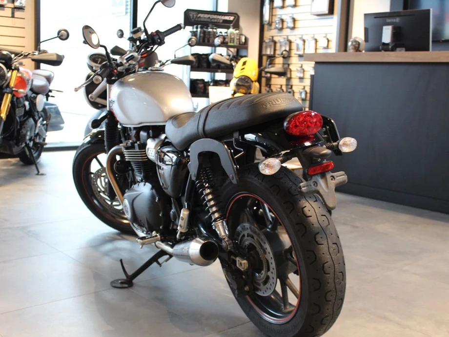 Angebot Triumph Street Twin Bild 6: Angebot Triumph Street Twin