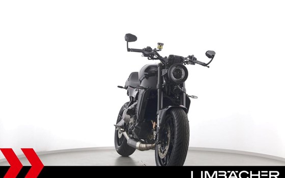 Gebrauchtmotorrad Yamaha XSR900 - Bild 11