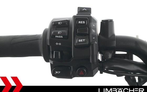 Gebrauchtmotorrad Yamaha XSR900 - Bild 19