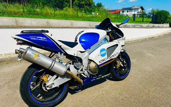 Gebrauchtmotorrad Honda VTR 1000 SP-1 - Bild 5 Gebrauchtmotorrad Honda VTR 1000 SP-1 - Bild 5