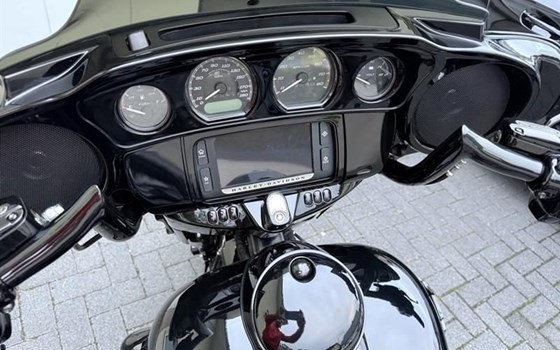 Gebrauchtmotorrad Harley-Davidson Electra Glide Ultra Classic FLHTCU - Bild 2