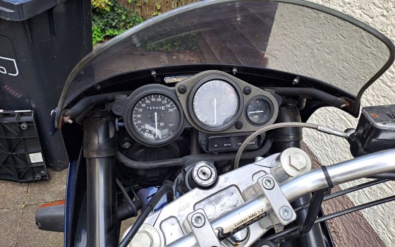 Gebrauchtmotorrad Yamaha FZR 600 R - Bild 5