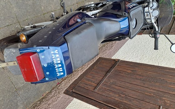 Gebrauchtmotorrad Yamaha FZR 600 R - Bild 8