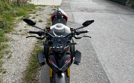 Gebrauchtmotorrad Ducati Streetfighter V4 SP - Bild 10